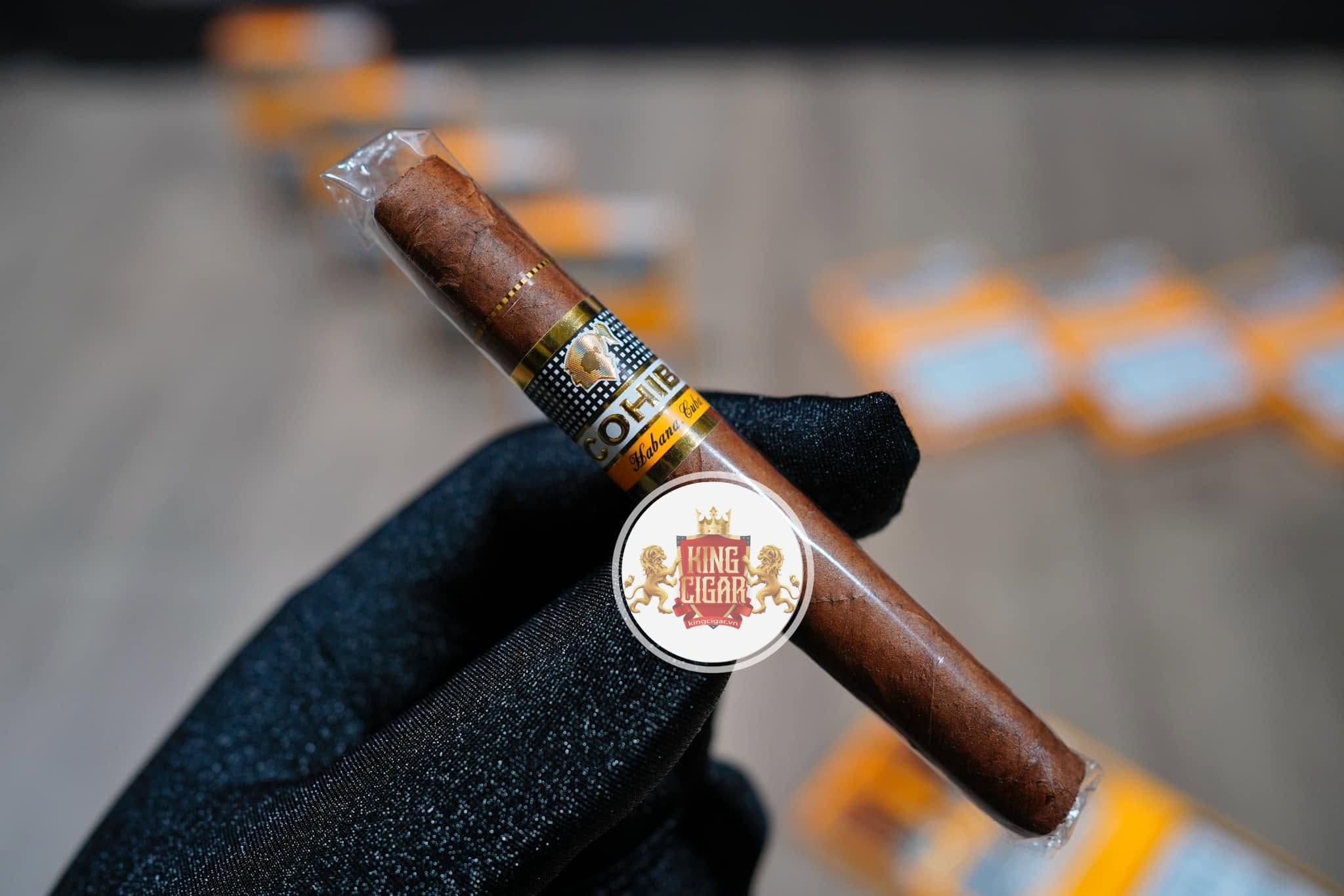 Chi tiet dieu Cohiba wide short